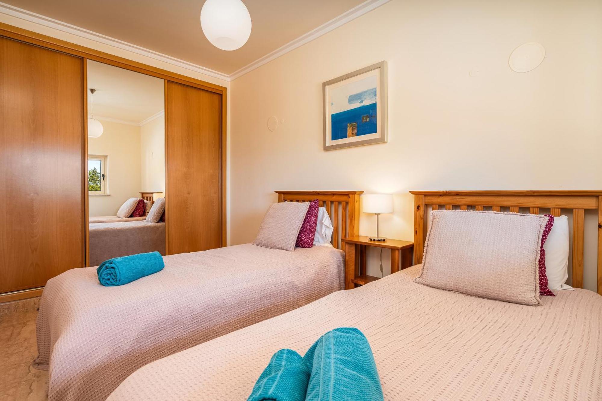 Apt Brightness Comfort In Burgau Esterno foto